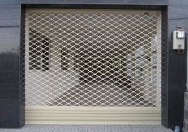 Cửa cuốn lưới mắc võng