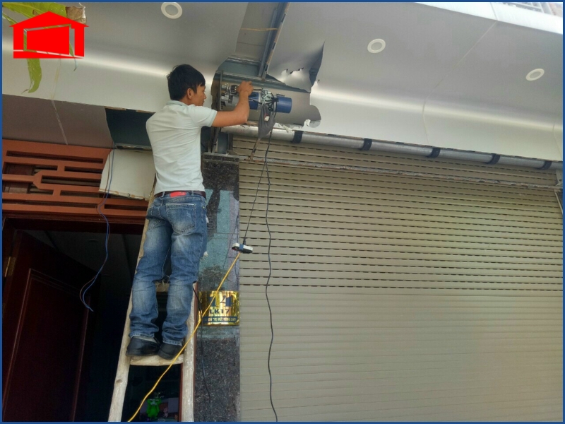 Khi nào cần thay mới lò xo cửa cuốn